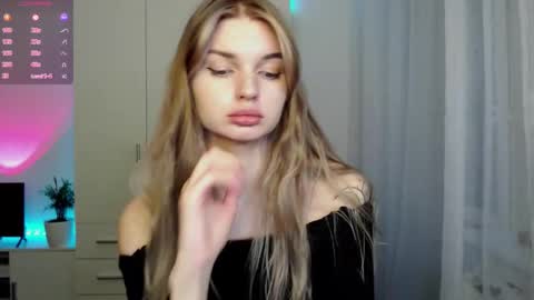 Luna online show from 12.17.25