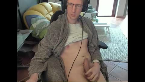 loomie online show from 02.28.26