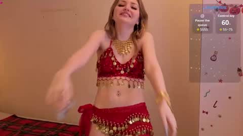 Snapshot of lora_amber chatting on 01.10.26 Lora online show from 01.10.26