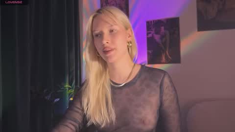 Lora heil online show from 09.30.25