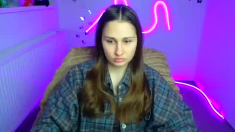 Lora online show from 04.22.26