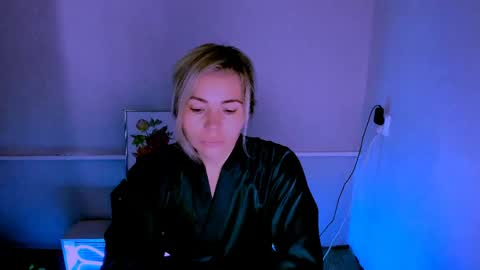 Lora online show from 05.26.26