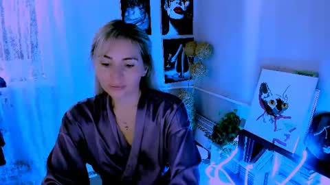 Snapshot of loraboyar chatting on 06.22.26 Lora online show from 06.22.26