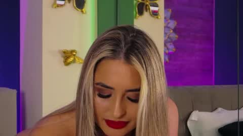 Lora online show from 03.23.26