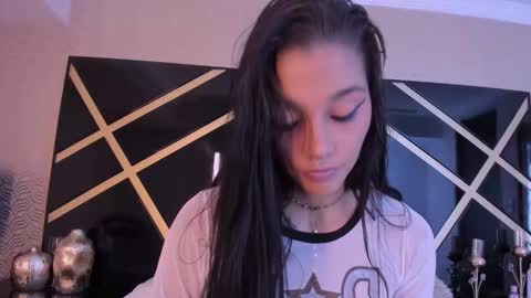 loraineblake online show from 11.28.25