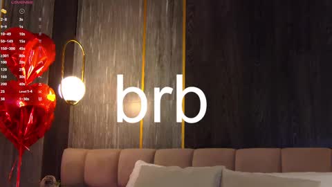 Loraine online show from 03.04.25