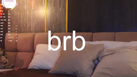 Loraine online show from 03.06.25