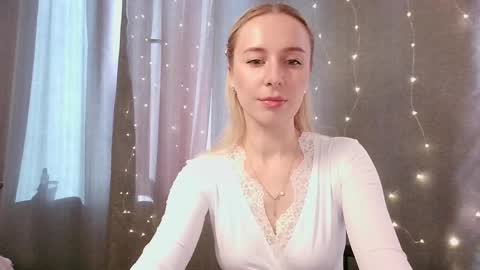 loravine online show from 03.29.26