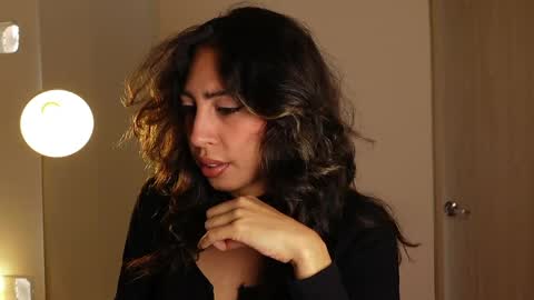 Deborah Daz online show from 03.31.26