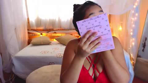 loreanis online show from 10.20.25