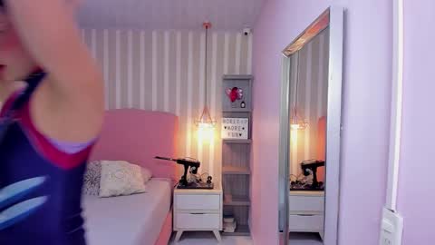 lorelaigiven online show from 11.07.25