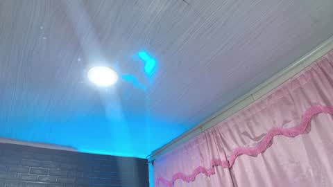 Loren online show from 01.11.25