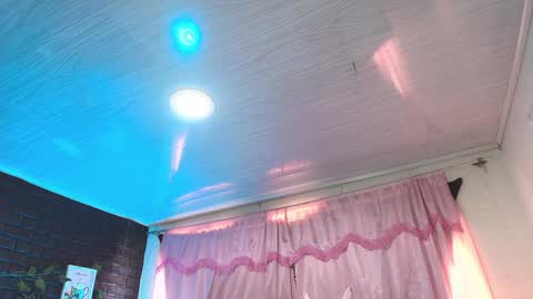 Loren online show from 01.22.25