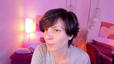 Loren online show from 12.16.25