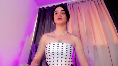Snapshot of lorena_capelli_ chatting on 06.29.26 lesly lorena online show from 06.29.26