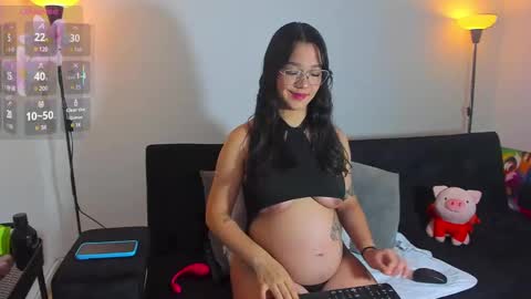 Snapshot of lorena_rosse_ chatting on 10.09.25 Lorena Rosse online show from 10.09.25