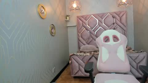 Snapshot of lorena_watson chatting on 01.06.25 lorena_watson online show from 01.06.25