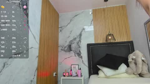 lorenadavies online show from 04.01.26