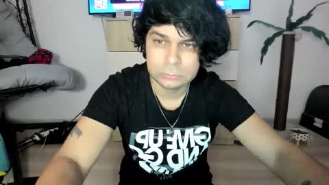 LORENZO Boy online show from 01.11.26