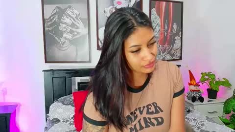 loretahorny online show from 03.03.26