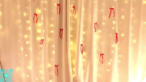 Chloe for Fan BlackHole online show from 03.09.26