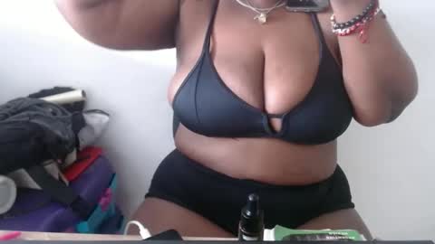 loretybighot online show from 12.28.24