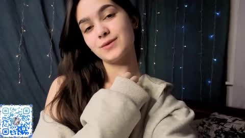 Nicole online show from 04.10.26