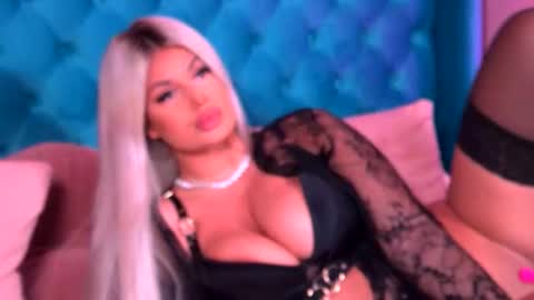 Lorry online show from 11.24.25