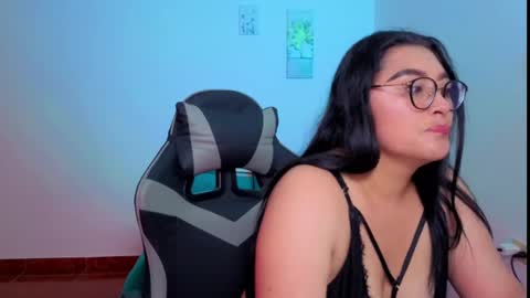 lory__666 online show from 10.09.25