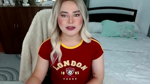 Snapshot of los_bondad chatting on 11.06.25 Los online show from 11.06.25