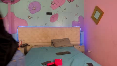 Snapshot of los_inquietos chatting on 01.05.26 Los inquietos online show from 01.05.26