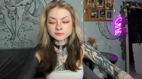 Snapshot of lostallice chatting on 02.27.25 lostallice online show from 02.27.25