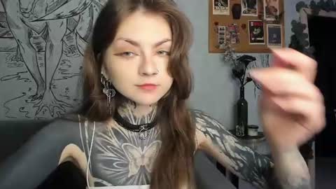 lostallice online show from 07.04.26