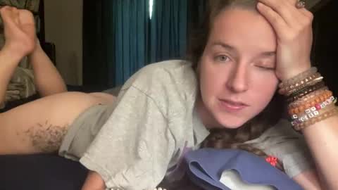 lothlori online show from 11.18.25