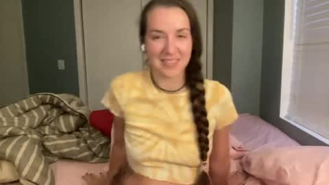 lothlori online show from 08.04.26