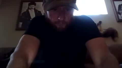 Snapshot of lotostepdad chatting on 02.23.25 lotostepdad online show from 02.23.25