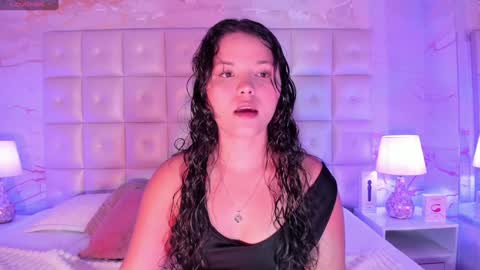Snapshot of lotti_carter chatting on 01.04.25 Lotti online show from 01.04.25
