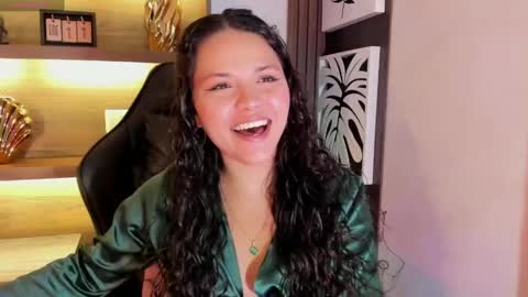 Snapshot of lotti_carter chatting on 01.11.25 Lotti online show from 01.11.25