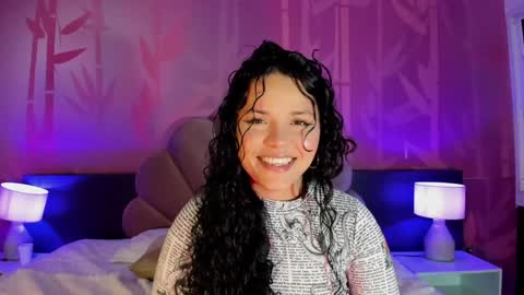 Snapshot of lotti_carter chatting on 01.24.25 Lotti online show from 01.24.25