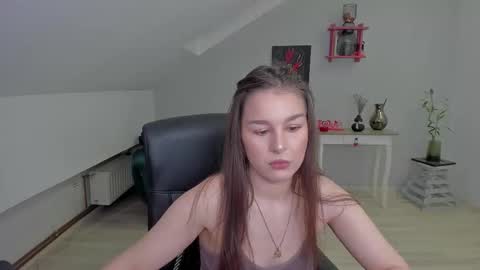 louannahart online show from 02.10.26