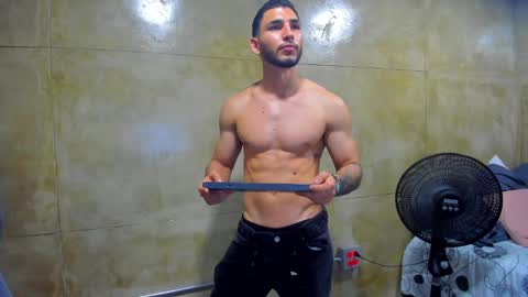 Louis online show from 03.03.25