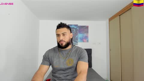 louis_marley_ online show from 12.18.24