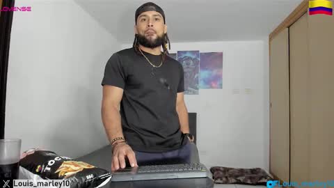 louis_marley_ online show from 12.23.25