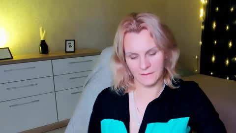 Louisa online show from 12.06.24