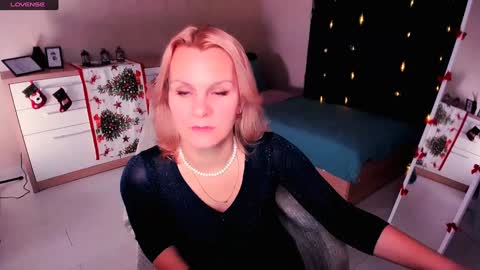 Louisa online show from 01.09.25