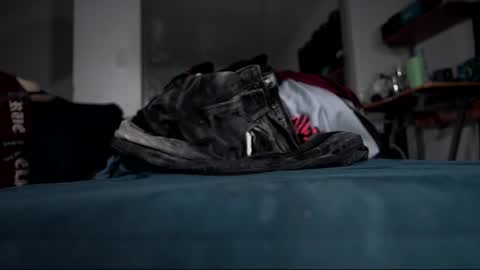 Snapshot of louivmane chatting on 10.29.25 Xannnnnnn96 online show from 10.29.25