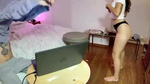 Snapshot of loupsex6 chatting on 11.18.25 loupsex6 online show from 11.18.25