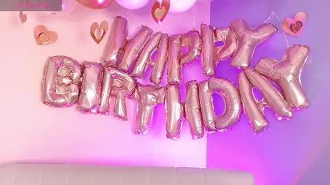 lourdes_moon22 online show from 11.15.25