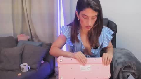 Lourrein Stoun   Independiente online show from 02.25.26