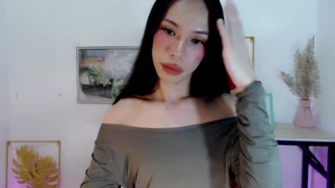 lovabletrexie14 online show from 07.31.26